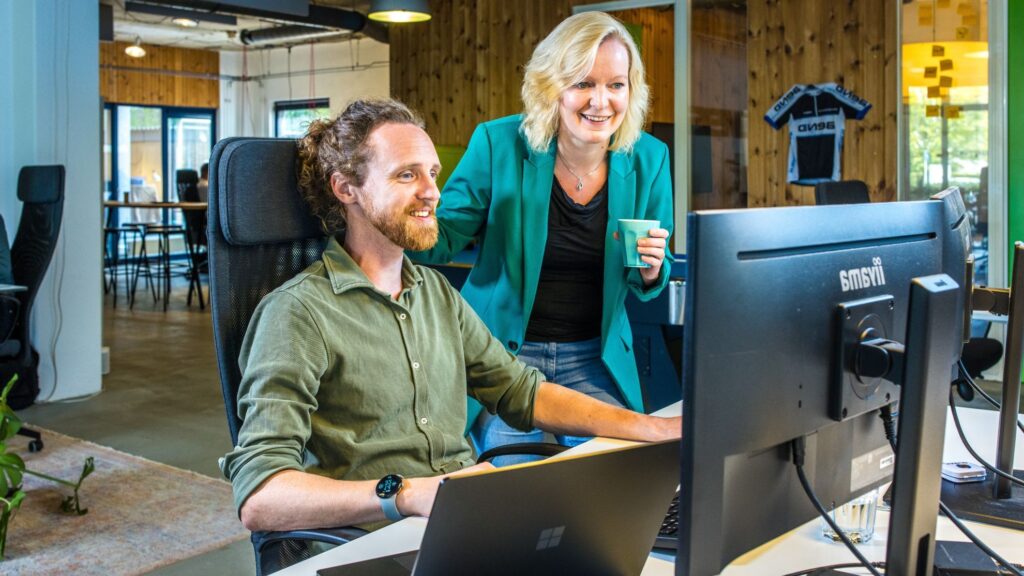 Beeld uit de werken bij-website van Axelio
