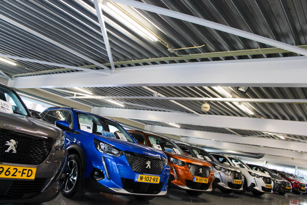 led car dealer