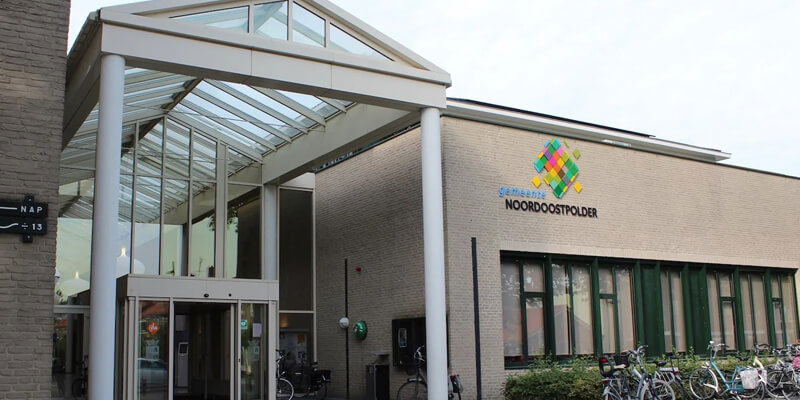 gemeente oostpolder stapt over op LED