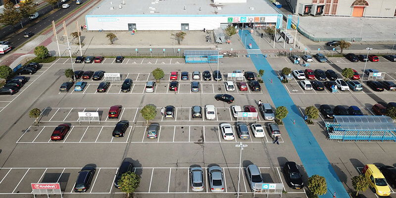AH XL Ede plaatst LED verlichting op het parkeerterrein