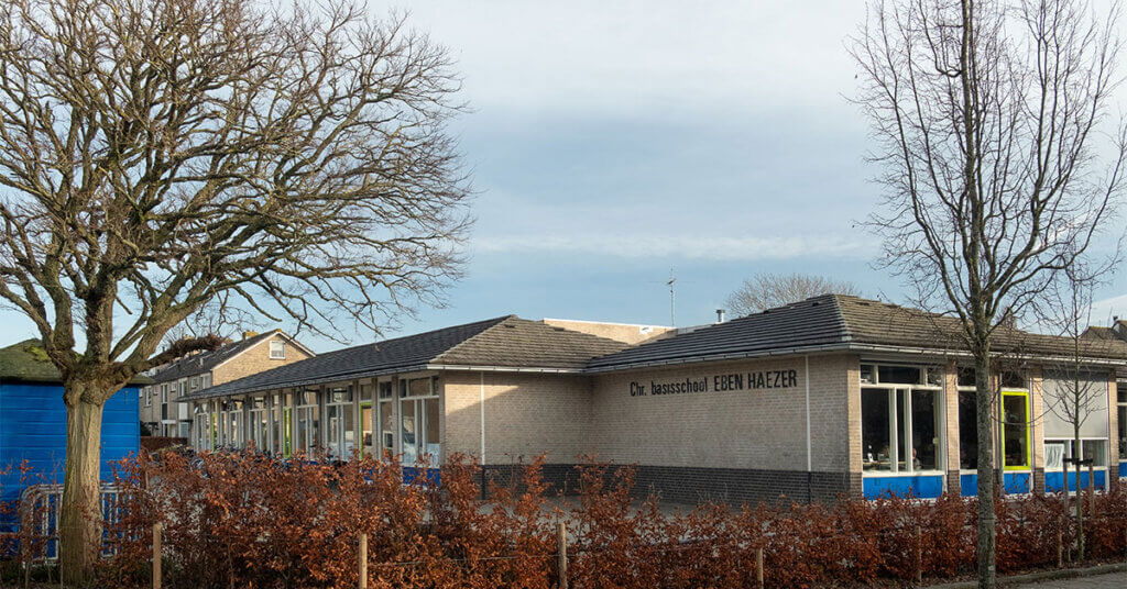 Volledige overstap naar Led schoolvvan Saled voor de Eben Haëzerschool