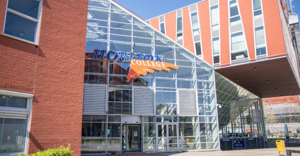 horizon college