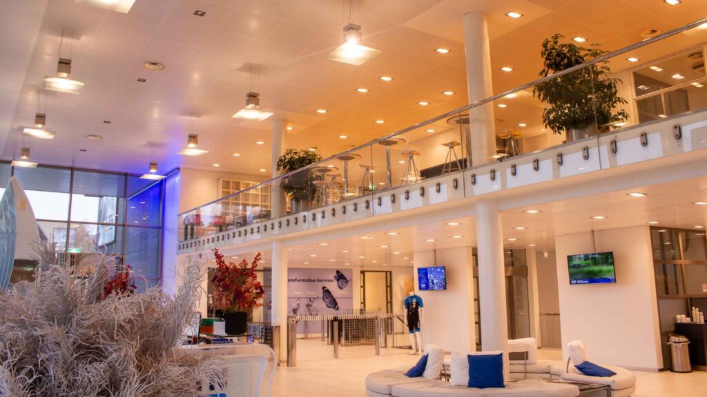 SLTN Future Proof IT bedrijfspand is volledig over op LED-verlichting van Saled en bespaart energie gelijk aan bijna veertig huishoudens